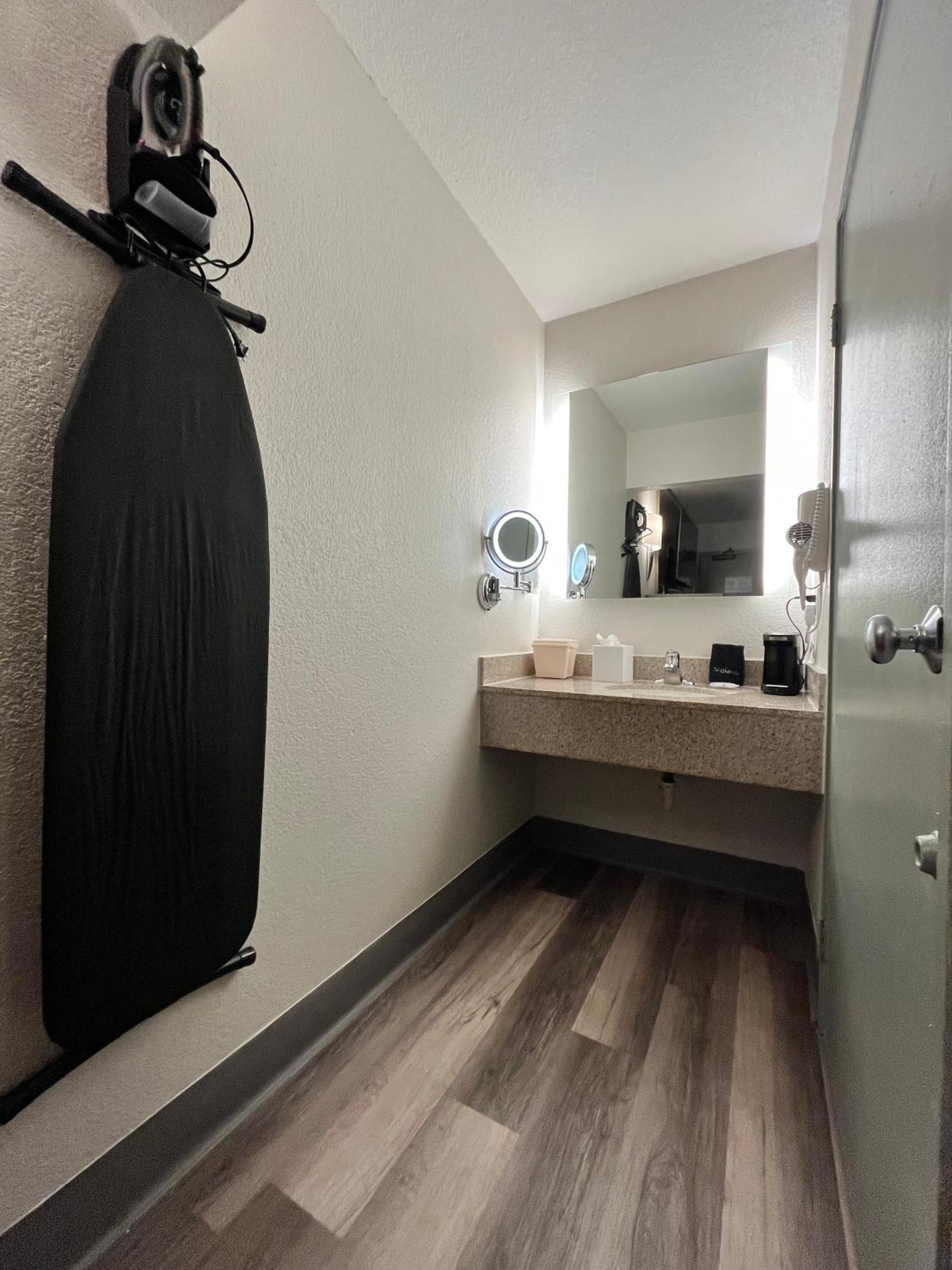 Quality Inn Elk Grove-Sacramento Eksteriør bilde