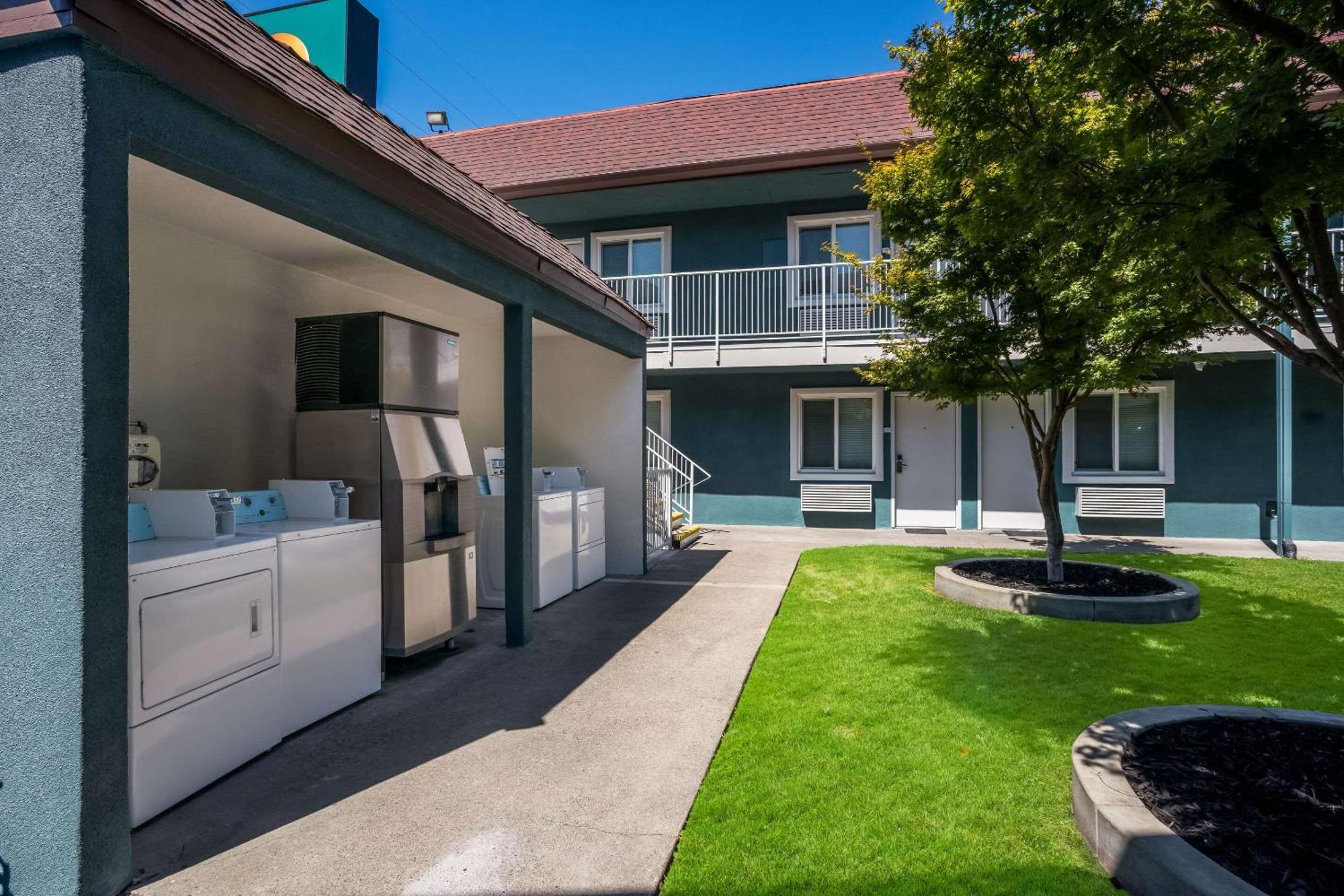 Quality Inn Elk Grove-Sacramento Eksteriør bilde