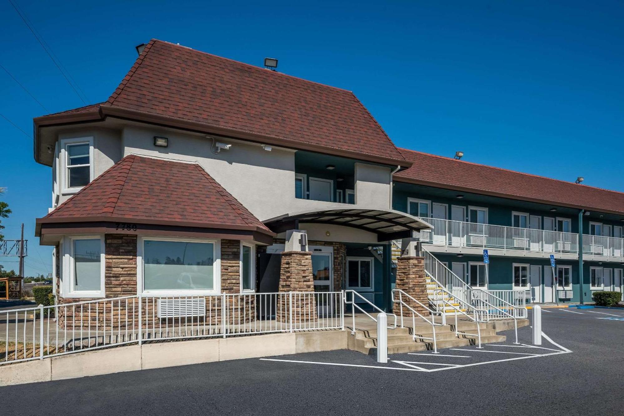 Quality Inn Elk Grove-Sacramento Eksteriør bilde